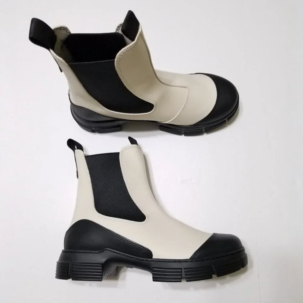 NWOB Ganni Waterproof Recycled Rubber City Chelsea Boots BRAZILIAN SAND US 7, 10